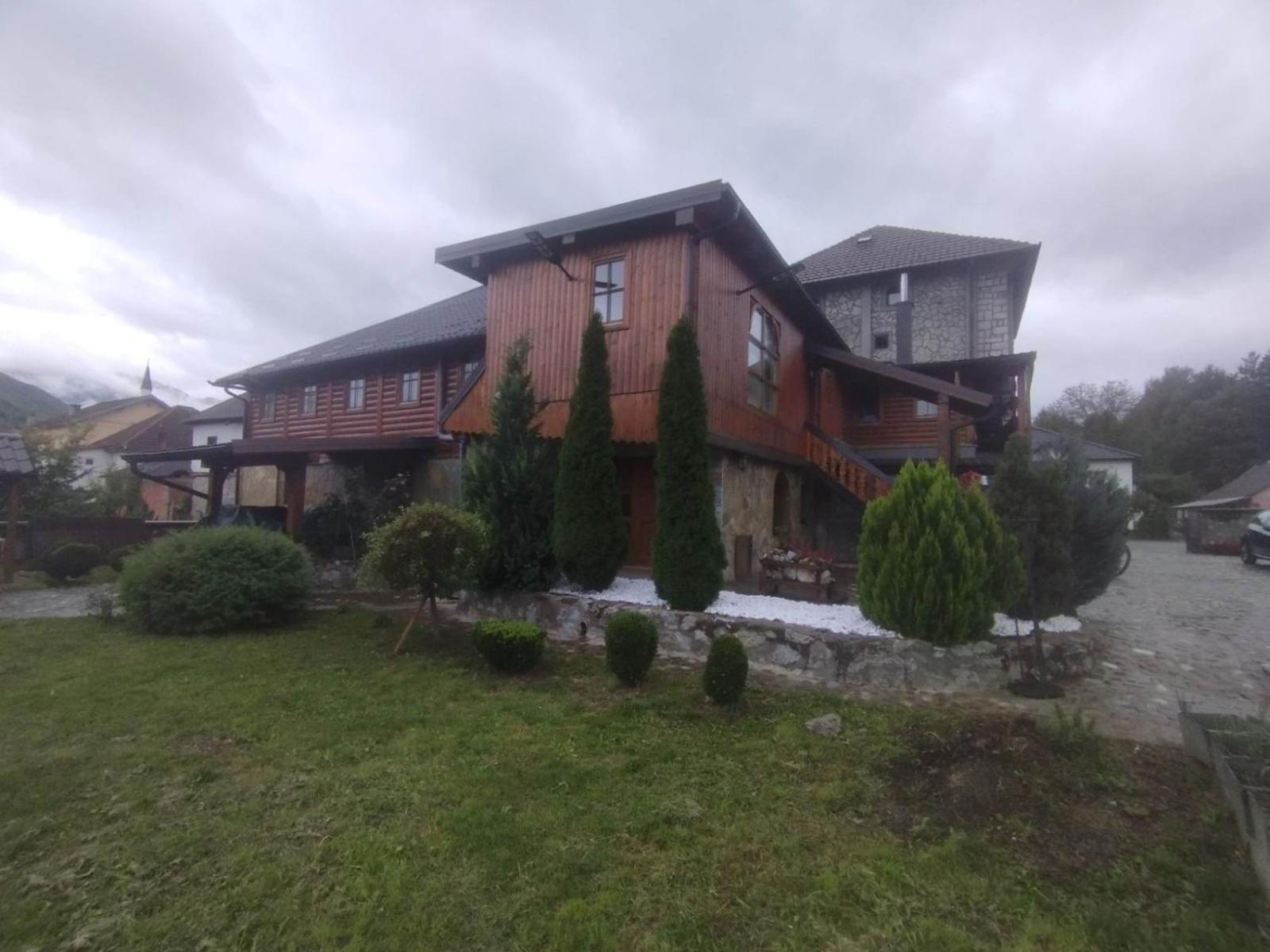Kula Nekovic Bed and Breakfast Gusinje Buitenkant foto